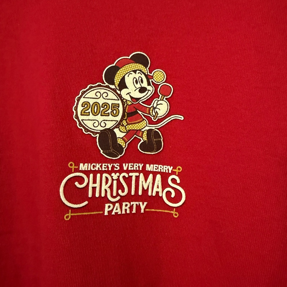 Red Mickey’s Very Merry Christmas Party 2025 - Picture 3 of 5